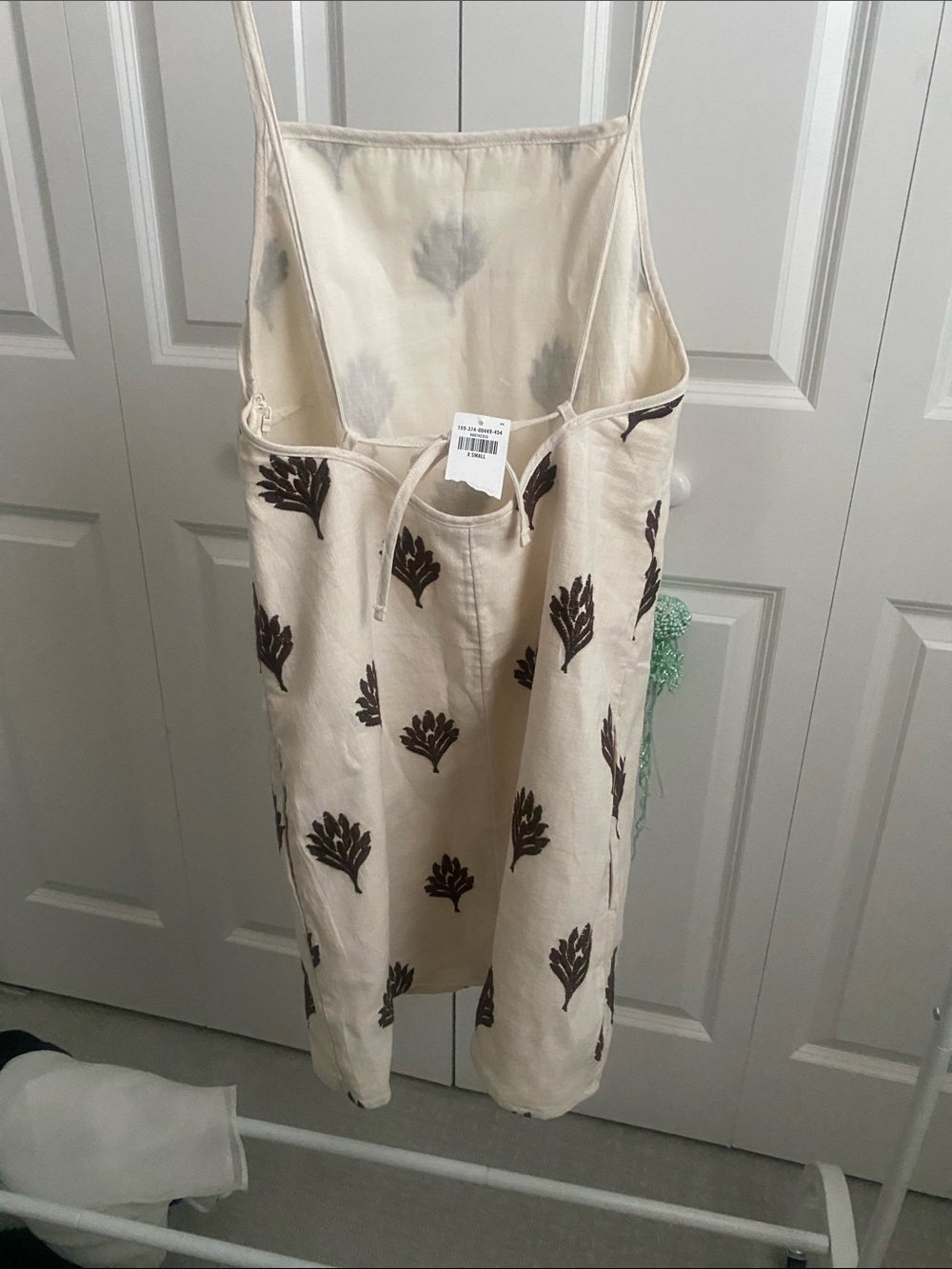 Abercrombie & Fitch Cream Linen-Blend Midi Dress with Brown Botanical Print - Picture 3 of 5